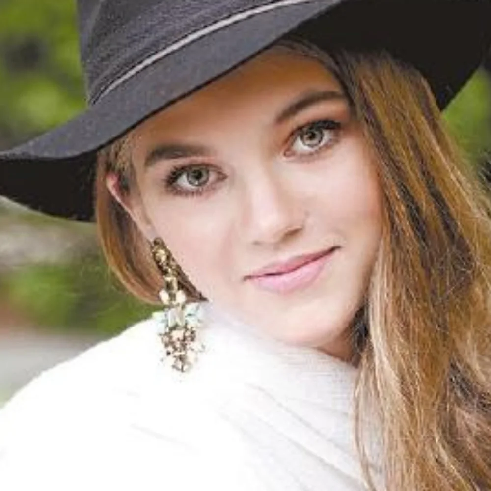 :: Stella & Dot Gorgeous Melanie[3in1]Chandeliers - Picture 4 of 8